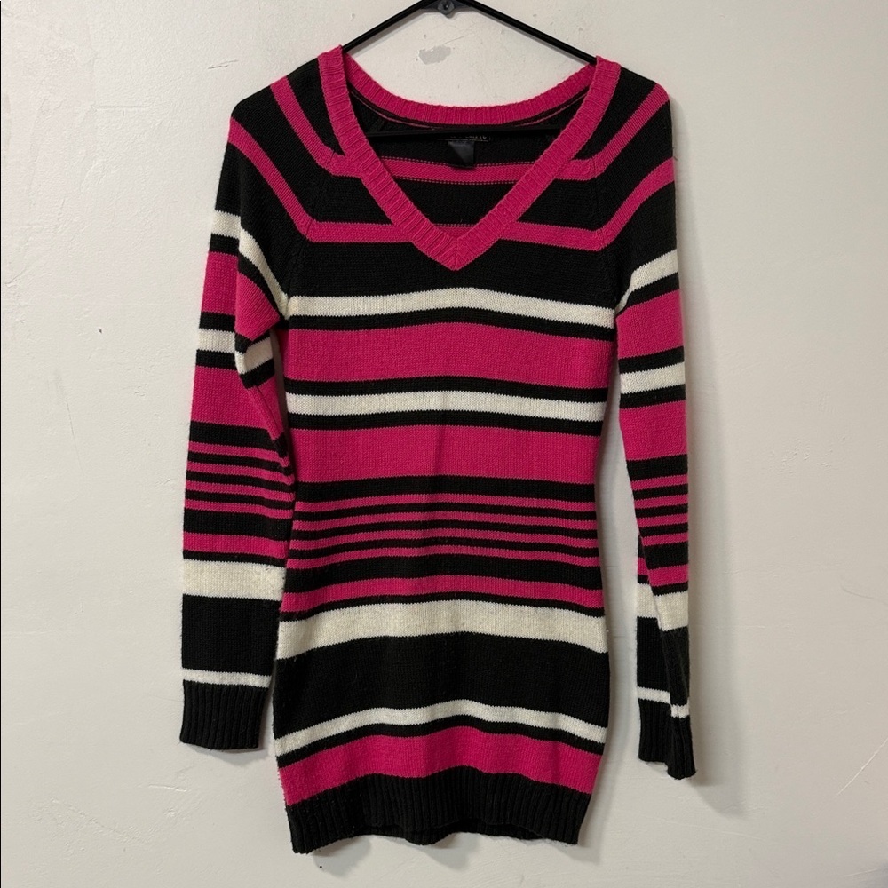 Chic V-Neck Striped Dress - Black, Pink, and White Y2K